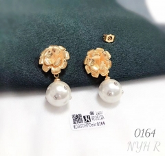 New style flower and pearl earring