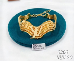 Gorgeous high-end gold bangle