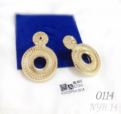 Hollow style gold earring