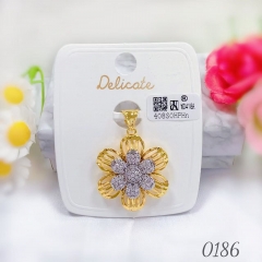 flower style bright gold pendant