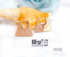 Irregular style rose gold earring