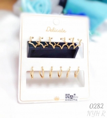 Simple style gold earring