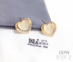 Exquisite heart gem gold color earring