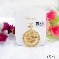 Gorgeous gold pendant