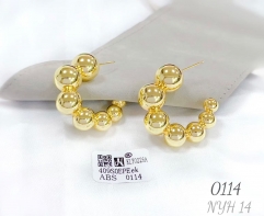 Glossy beads exquisite earring