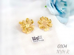 Flower style gold color stud earring