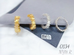 Irregular style smooth earring