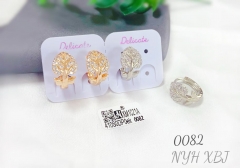 Irregular style gem earring