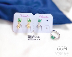 Green square gem bright earring