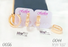 Simple bright rose gold color earring