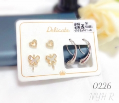 Irregular style shiny zircon earring