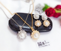 Flower pearl model necklace earring