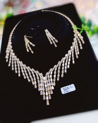 Artificial Gemstone Tassel Style Gorgeous Earrings and Necklace