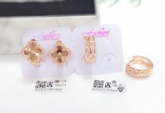 Irregular model shiny earring