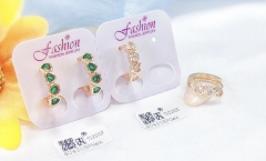 Green/whiter zircon simple earring