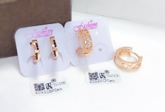 Simple style shiny earring