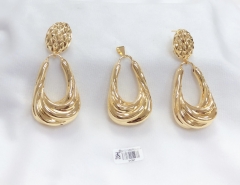 Hollow style exquisite earring pendant