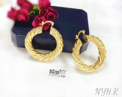 Twist curl model gold color earring