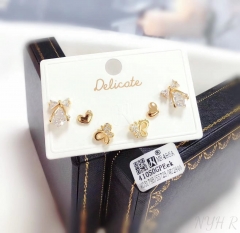 Shiny zircon gold/silver color earring