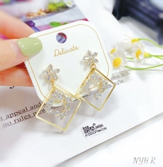 Square pendant style zircon gold/silver color stud earring