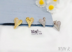 Half zircon half glossy style heart earring