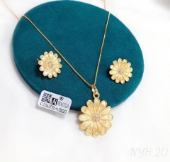 Bloom flower fashion earring