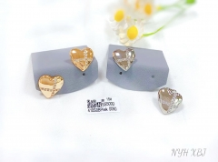 Glossy heart zircon stud earring