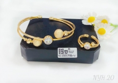 Bead style fashion bangle ring