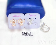 Bow model dazzling earring