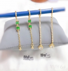 Green zircon dazzling pendant earring