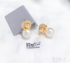 Polishing ball style pearl earring