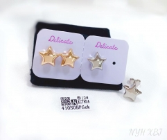 Star model glossy stud earring