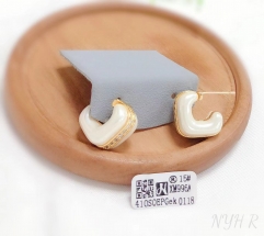 Gentle as jade style stud earring