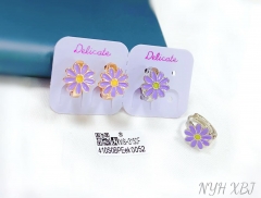 Purple daisy model fine earrings