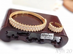 Zircon style dazzling bangle ring set