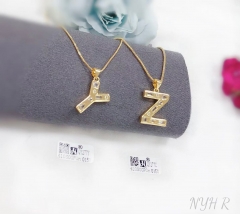 Customized name Y/Z with zircon necklace