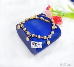 Heart pendant beads style hand chain