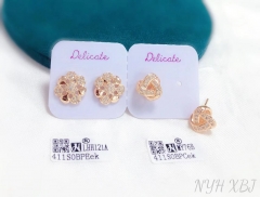 Exquisite bright zircon earring