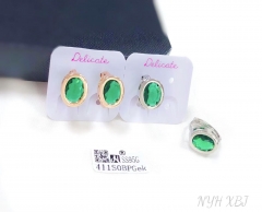 Green zircon oval shape earring