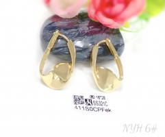 Glossy style fine earring