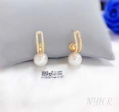 Trendy fashion pearl stud earring