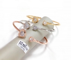 Heart style zircon bangle set