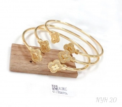 Four leaf clover model trendy bangle set