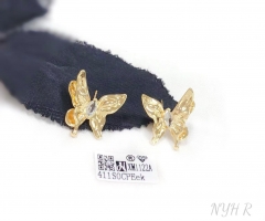 Gorgeous butterfly style earring