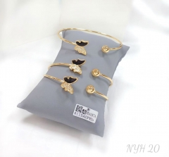 Butterfly model fashion bangle set