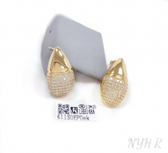 Half zircon half polishing earring