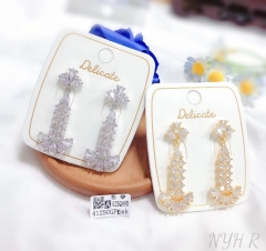 Dazzling fashion zircon earring