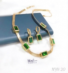 Sumptuous green zircon fashion snake chain earring necklace set