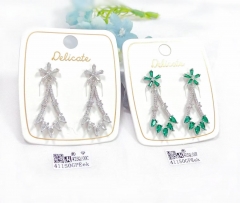 Green flower fashion pendant earring