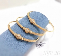 Exquisite fashion beads bangle set